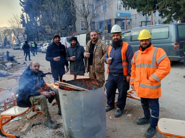 Gölcüklü ülkücülere tebrik üstüne tebrik