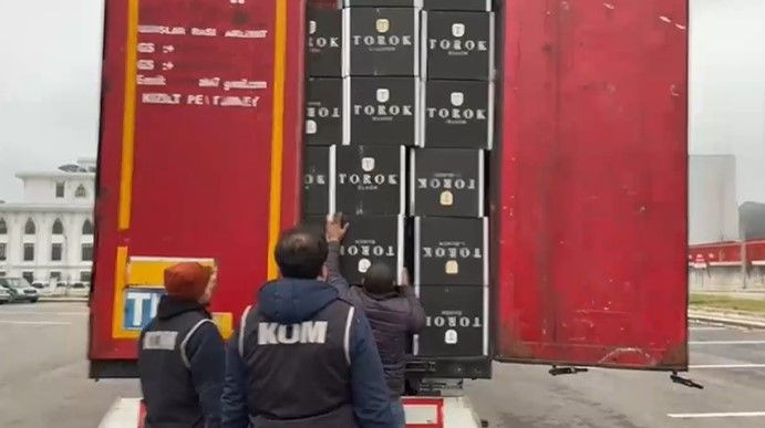 13 milyon kaçak makaron ele geçirildi