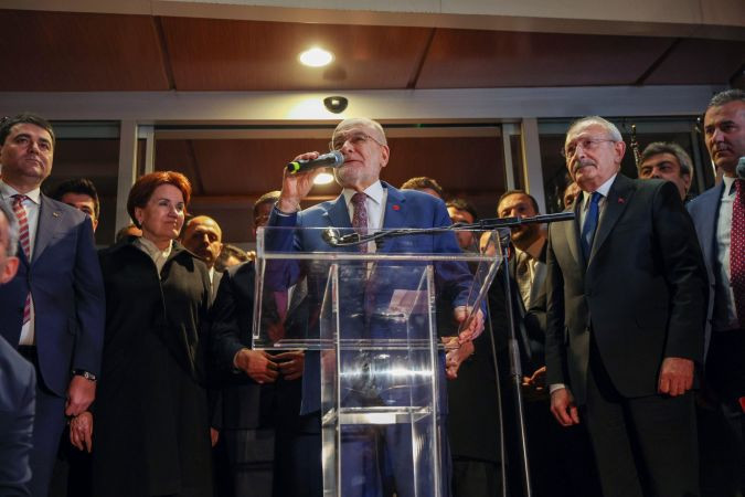 SP önünde tarihi görüntü! Aday Kılıçdaroğlu