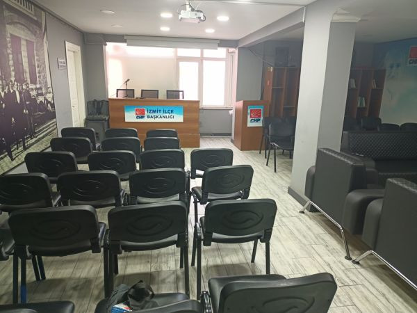 “Ben sandık adamıyım”