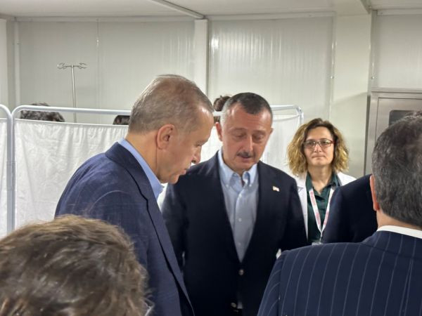 Erdoğan Büyükşehir’in yaptığı hastaneyi gezdi