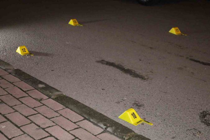 Kocaeli'de tartıştığı şahsa kurşun yağdırdı