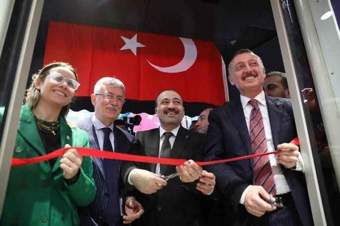 Şahin Talus, şarkıya kapıldı herkes sırılsıklam oldu!