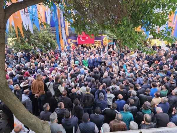Şahin Talus, şarkıya kapıldı herkes sırılsıklam oldu!