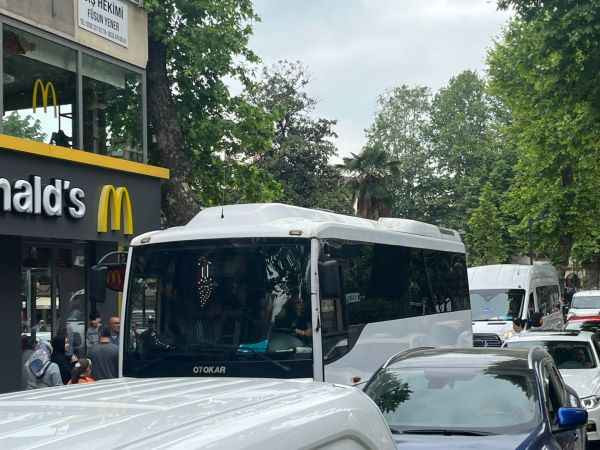 Çevik kuvvetle yürüdüler!