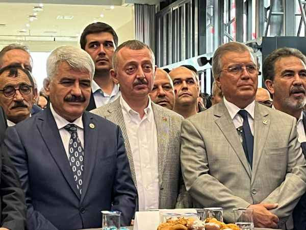 Kocaeli protokolü bayramlaştı!