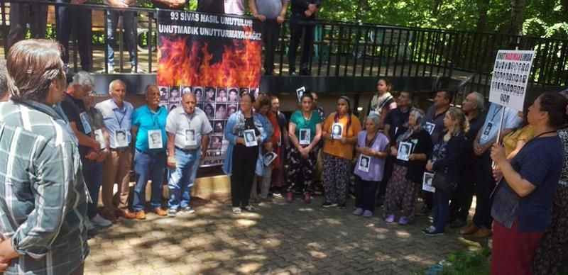 Kocaeli Cemevleri Platformu: Madımak Katlıamı'nı unutturmayacağız