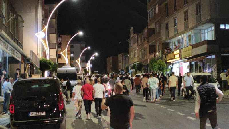 Kocaeli’de vatandaş ayaklandı “Suriyeli istemiyoruz”