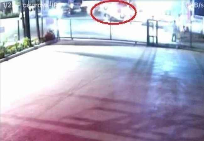 Araba böyle takla attı... O anlar kamerada
