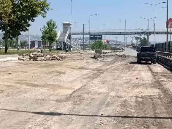 Ömer Türkçakal Bulvarı'nda çalışma var, o kısım trafiğe kapatıldı