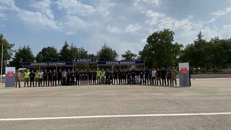 İtfaiyeye ileri ve güvenli sürüş teknikleri eğitimi