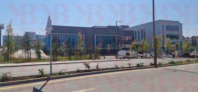 Melih Gökçek korkusuna bakın Şehir Hastanesi turkuaza büründü