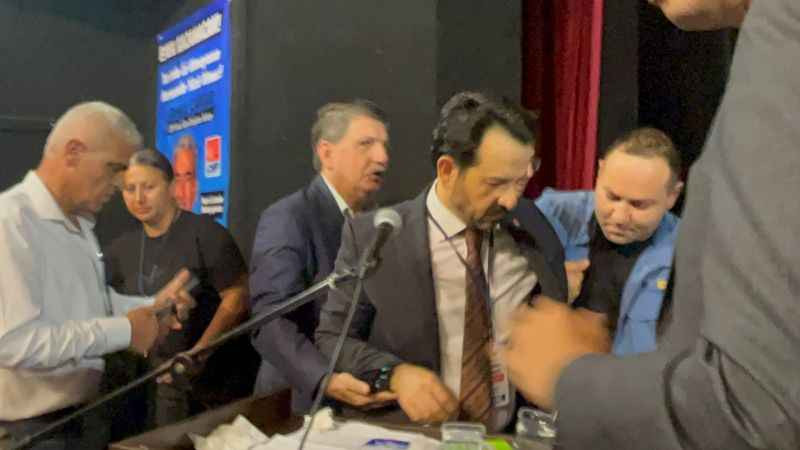 Gökhan Ercan konuşma yaparken fenalaştı!