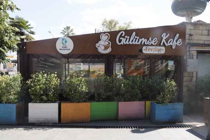 İzmit Belediyesi kafelerden sonra lokantacılığa başlıyor!