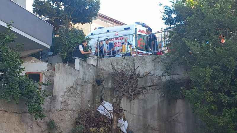 Kocaeli’de işçi servisi kaza yaptı: Ölü ve yaralılar var