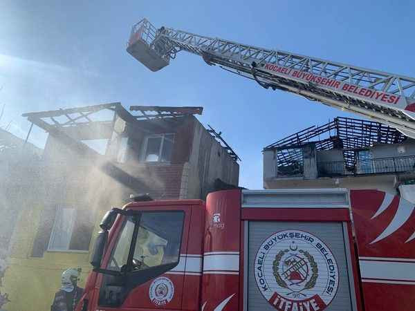 Kocaeli’de büyük yangın