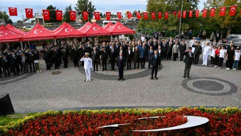 Gaziler Günü Çelenk Sunma Töreni ile Başladı