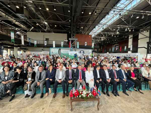 Büyük alkış aldılar! KOİDER, Türk dünyasını bir araya getirdi