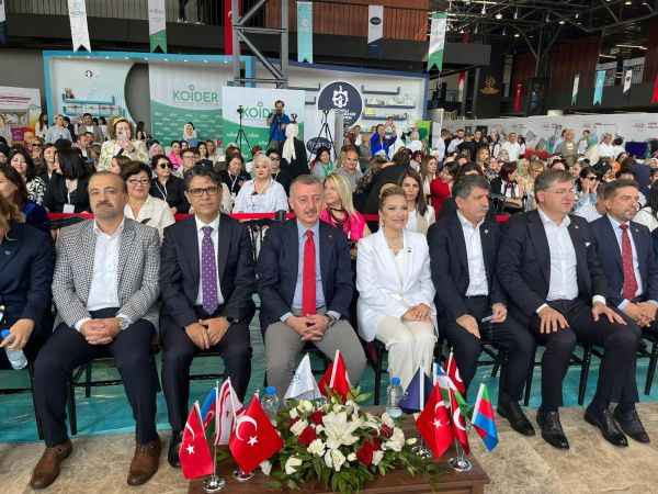 Büyük alkış aldılar! KOİDER, Türk dünyasını bir araya getirdi