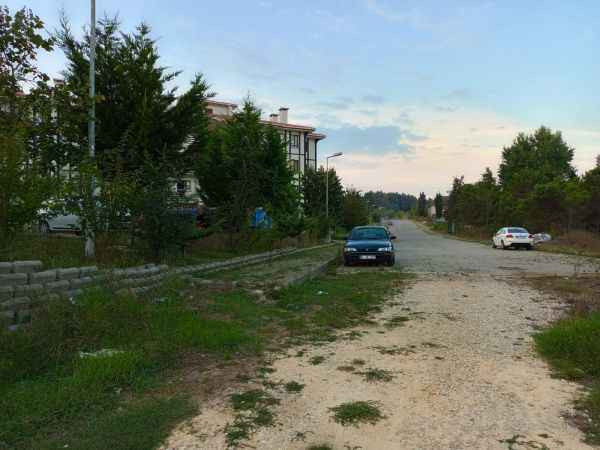 Bu TOKİ konutlarında Yol arkada kapılar önde!