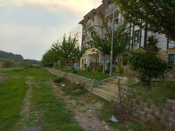 Bu TOKİ konutlarında Yol arkada kapılar önde!