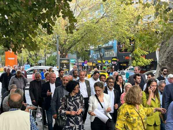CHP’liler Yürüyüş Yoluna çıkarma yaptı
