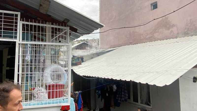 İzmit'te mahalleliyi sokağa döken yangın