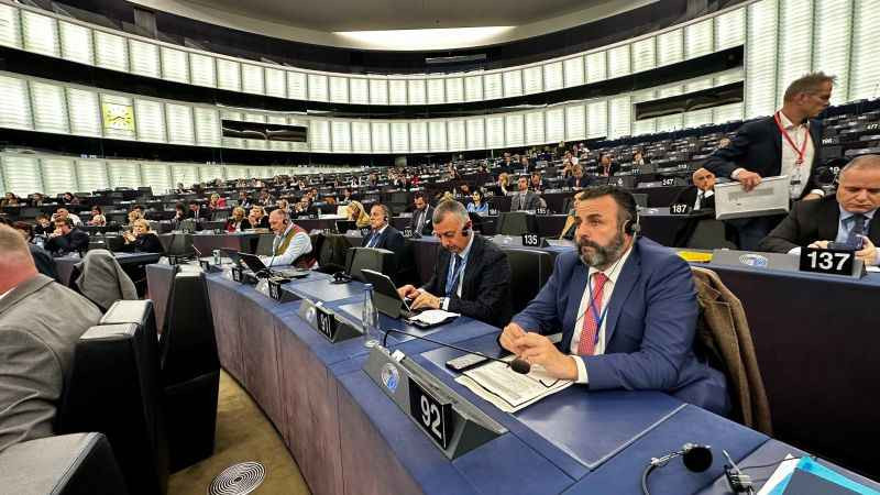 Büyükakın Avrupa toplantısını değerlendirdi “Salonda tepki vermediler, çıkışta tebrik ettiler”