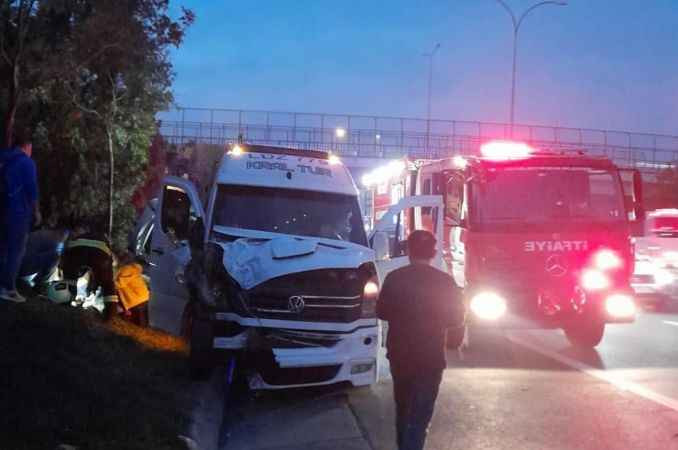 Kocaeli’de işçi servisi kaza yaptı: Çok sayıda yaralı