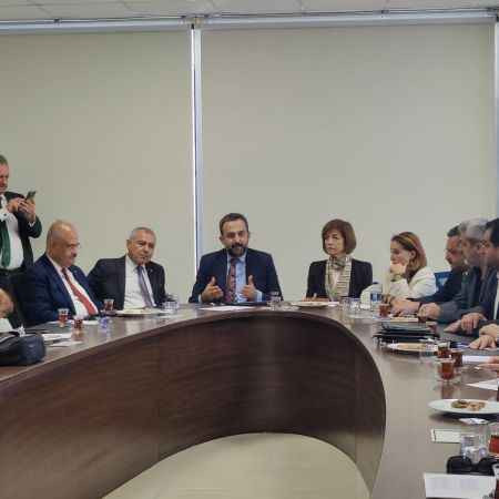 Kent Konseyleri birliği deprem sonrası sorunları masaya yatırdı