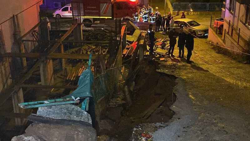 İzmit'te aynı mahallede ikinci kez duvar ve yol çöktü