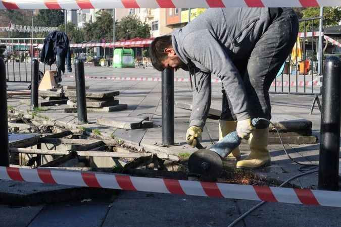 Kent Meydanındaki tören alanı yeniden şekillenecek!