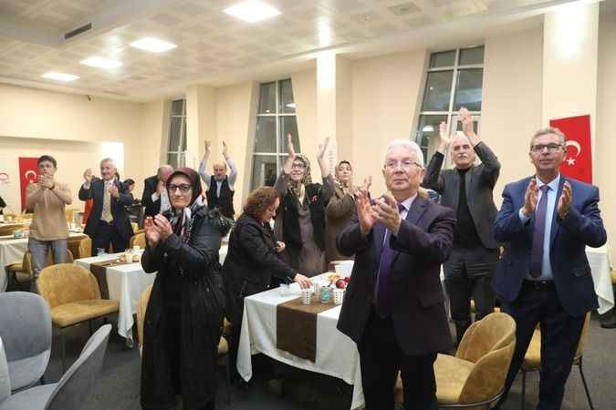 “Oy vermektense İzmit’i terk ederim” demişti... Muhtar Kızıl ile Hürriyet arasındaki buzlar nasıl eridi?