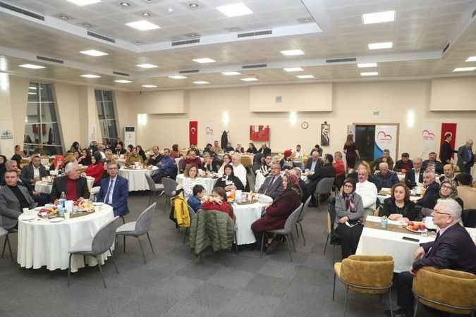 “Oy vermektense İzmit’i terk ederim” demişti... Muhtar Kızıl ile Hürriyet arasındaki buzlar nasıl eridi?