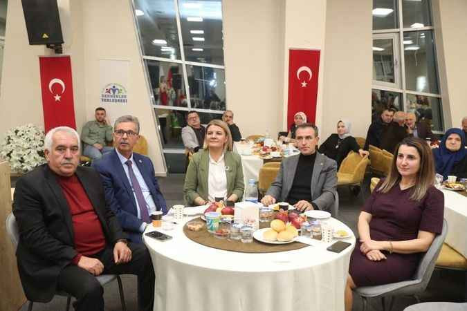 “Oy vermektense İzmit’i terk ederim” demişti... Muhtar Kızıl ile Hürriyet arasındaki buzlar nasıl eridi?