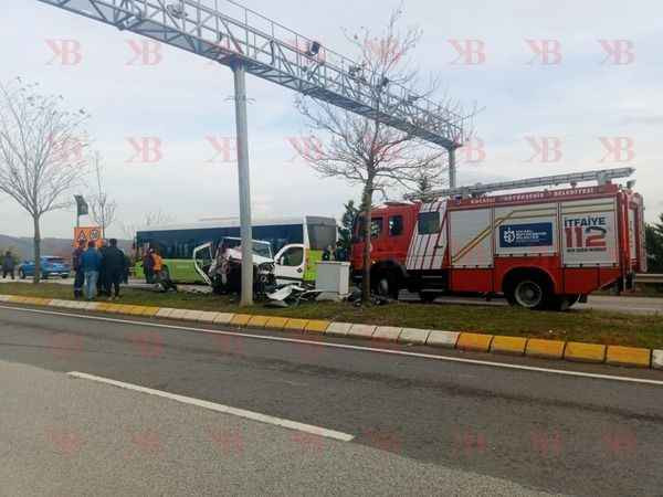 Umuttepe'de feci kaza, 1 ölü, 2 yaralı... Motor fırladı