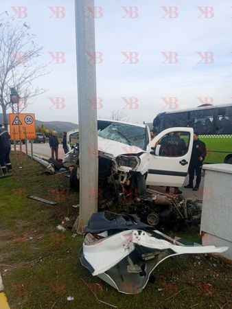 Umuttepe'de feci kaza, 1 ölü, 2 yaralı... Motor fırladı