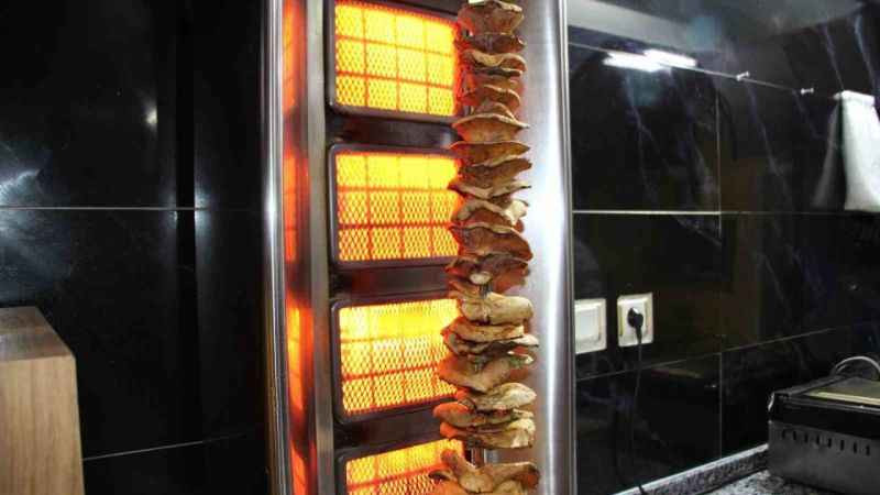 Türkiye'de bir ilk! Mantar döner oldu!