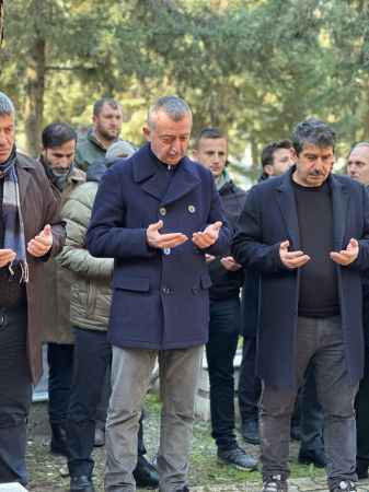Büyükakın ailesinin cenazesine Kocaeli'den akın ettiler