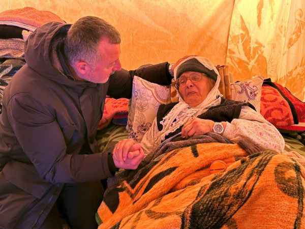 Büyükakın’dan Kahramanmaraş depremi açıklaması “Depremzede bir şehir olarak bu acıyı anıyor ve anlıyoruz”