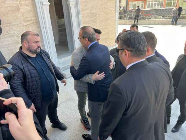 Hakan Süer’i acı gününde yalnız bırakmadılar