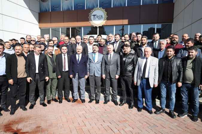 Büyükakın: Esnaf odamızla sürekli istişare halindeyiz