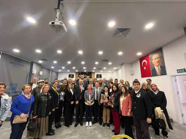 ADD’nin yeni başkanı Pekyörür CHP’lilere seslendi: “Üçüncü kata çıkın!”