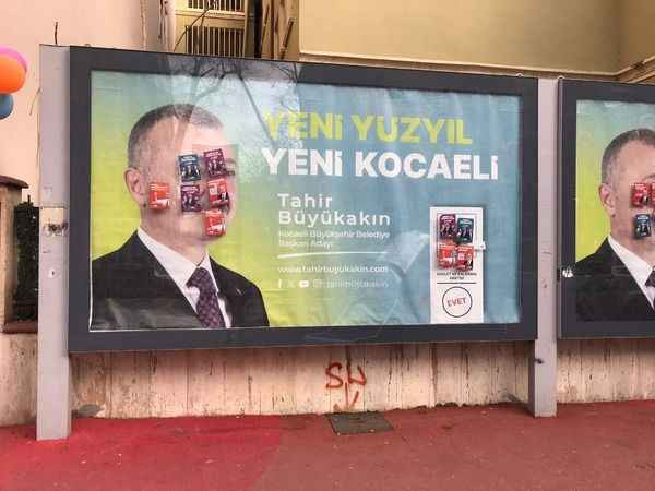Siyaseti çirkinleştiriyorlar! Bilgin’in “gönüllüleri” bakın ne yaptı