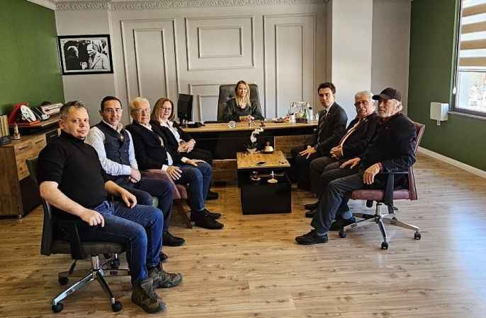 Başiskele halkı Acurman’a teşekkür ediyormuş…