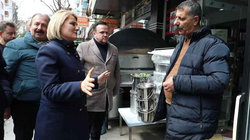 Hürriyet spotçulara rest çekti! "Seçim umurumda değil"