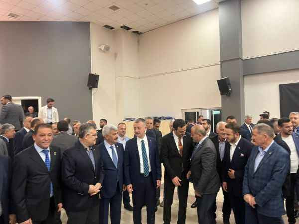 Büyükakın: Suskunluğumuz edebimizden! Acziyetimizden değil