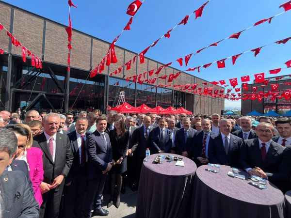 CHP’liler bayramlaşmaya çıkarma yaptılar