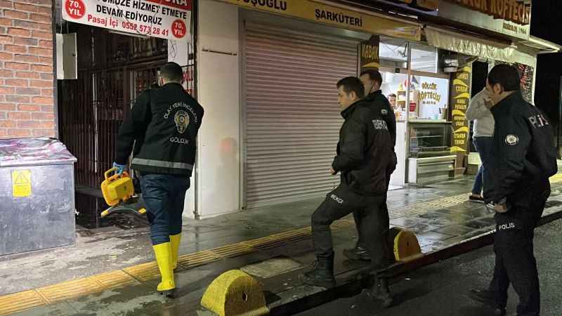 İş merkezindeki metruk daire alevlere teslim oldu