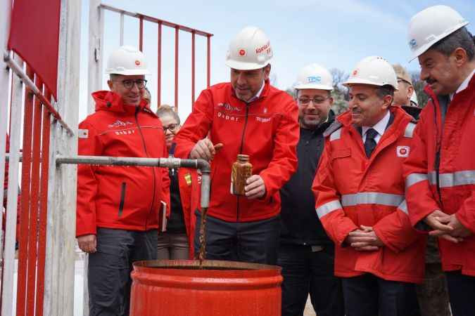 Bakan duyurdu “Petrol üretimi günlük 40 bin varile ulaştı”